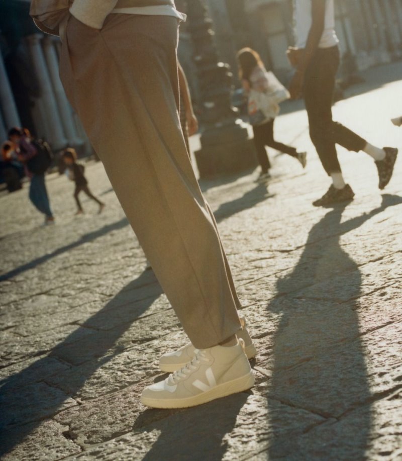 Veja V-15 Nubuck Patike Ženske Bež Bijele | ST12-9622W9